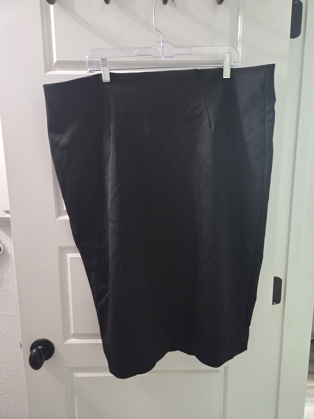 Plus Size Black Pencil Skirt